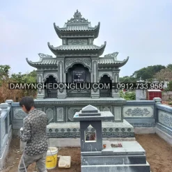 Lăng thờ đá 01