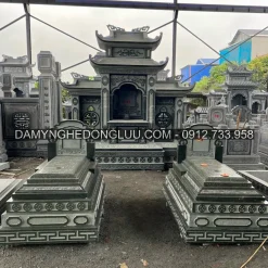 Lăng thờ đá 16