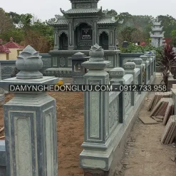 Lăng thờ đá 15